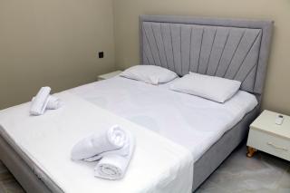 Royal Mountain Forest Villa - 4