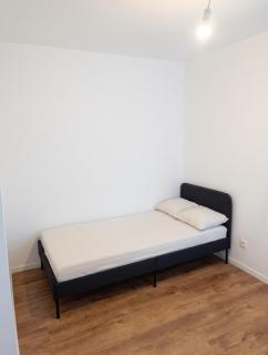 House with 3 bedrooms in Mons, 120 m², garden - 2