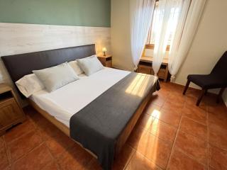 Charming House in Arjona - 1