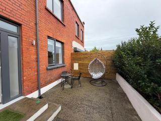 Renovated 1BDR with Private Garden in Dublin 12 - 6