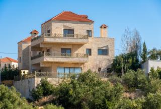Charming House in Amman + Balcony - Amman - 3