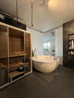 Amazing loft 132 sqm in old factory - 6