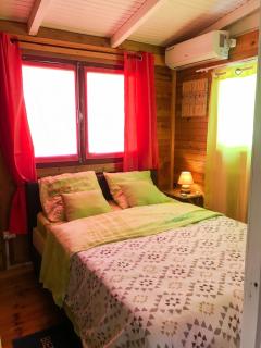 Bungalow charmant à Trois-Rivières avec piscine privée - 1