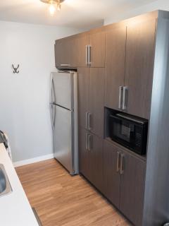 Luxurious Apartment in Brossard with Terrace - 1