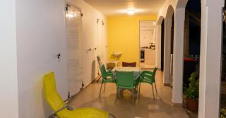 Appartement spacieux aux Abymes avec vue sur la montagne - 0