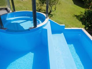 Appartement spacieux à Lamentin + piscine et jacuzzi. - 0