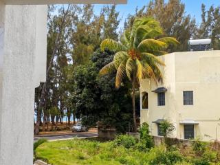 Seaview Apartment in Flic en Flac - 60 m² with Balcony - Flic-en-Flac - 5