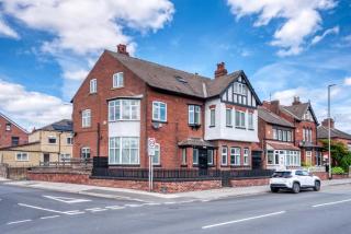 Sapphire hideaway near Leeds City Centre - Room 6 - 4