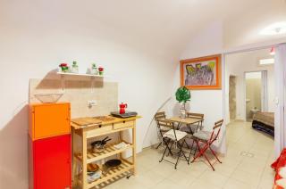 Charming Apartment in Bari's City Centre - 50 m² - Parking - Bari - 4