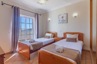 Villa Tulipa by Algarve Holidays - 3