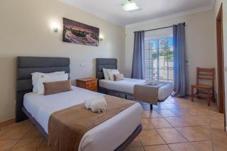 Villa Tulipa by Algarve Holidays - 7