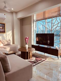 3BHK Apartment next to giga mall - 0