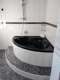 Bright apartment in Barbastro, 70m², parking included - 6