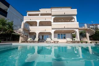 Beachfront Apartments Tolo with Pool - 8