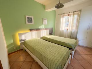 Welcoming house in Vibo Valentia with shared pool - 4