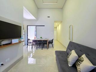 Brand-New, Cozy House | 2 Bedrooms • 1 En-suite. - 2