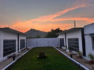 White Lotus Homestay - 7