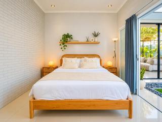 The Palm Villa-2BR Tropical Retreat in Canggu - 8
