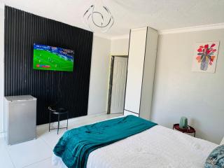 Madzivha Luxury Villas and Hotel - 7