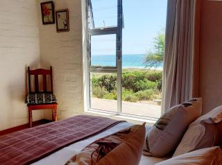 Beach Haven Cottage - 6