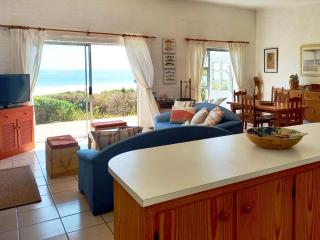 Beach Haven Cottage - 5