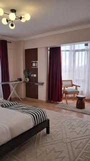 Lakeview 3Bedroom Condo with heated pool in Nakuru Town - 2