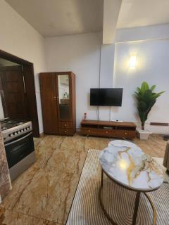 Ebenezer Lux stay - Entebbe - 8