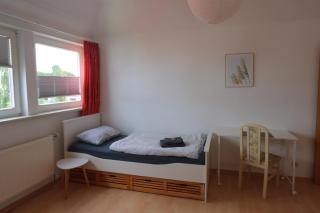 Villa Medicus - FeWo und Monteurwohnung mit Dachterrasse - 4