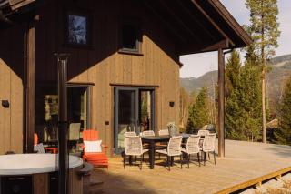 Villa Fossen with sauna and jacuzzi - 7
