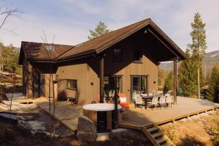 Villa Fossen with sauna and jacuzzi - 5