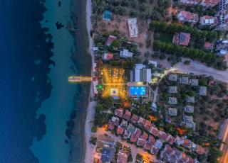 THE GREEN BEACH RESORT Hotel - 0