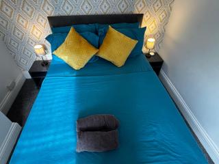 Derby Home Stay, Sleeps 4, Near City Centre - 0