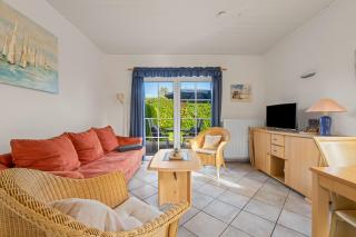 Ferienhaus ''Friesenhaus für 4'' - Schönberger Strand - 2