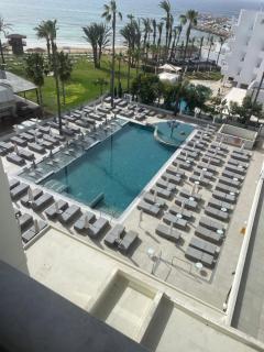 Nelia Beach Hotel & Spa - 9