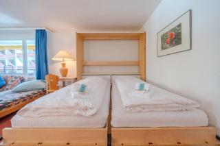 Rothornblick 52 by Arosa Vacations, Wohnung mit Bergblick und Privatparkplatz - 1