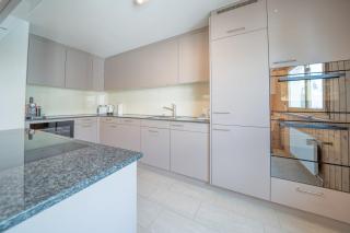 Viktoria A44 by Arosa Vacations, exklusives App im Zentrum mit privater Garage & Panoramablick - Arosa - 8