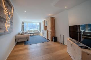 Viktoria A44 by Arosa Vacations, exklusives App im Zentrum mit privater Garage & Panoramablick - Arosa - 2
