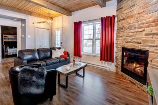 Chalet La Chouette with Private Spa Access to Ouareau Forest - 6