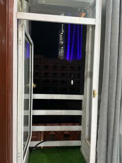 Sleek Modern 1-BHK Apt Steps from Giga Mall DHA2 - 3
