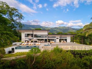NEW! Panoramic Views-4 Suites-Pool-Jacuzzi-Luxury - 0