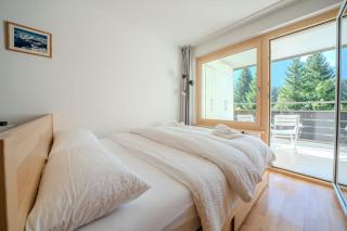 Alexandra 120 by Arosa Vacations, Renoviertes Studio mit Bergblick & Parking im Zentrum - 8