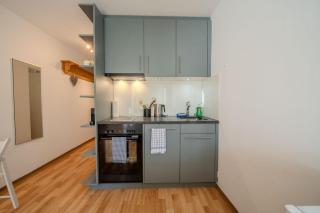 Alexandra 120 by Arosa Vacations, Renoviertes Studio mit Bergblick & Parking im Zentrum - 6