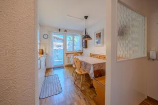 Latschüel by Arosa Vacations, Familienwohnung im Zentrum mit Privatparkplatz - 1
