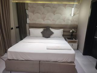 L Rina Apartment 2 Bedroom serene and stylish Lagos getaway - 5