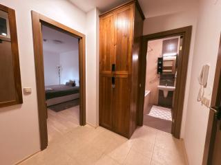 Urban Home - 9