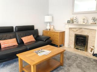 Holly House - 8