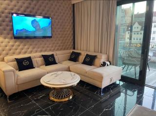 DEO PLAZA Riverside Residence by Noclegi Renters - 3