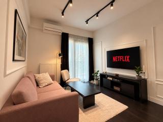 Aura Boutique Diamond 1BR - 2 Balconies - Free Parking - 8