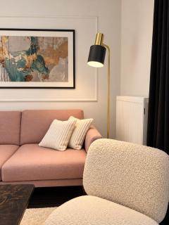 Aura Boutique Diamond 1BR - 2 Balconies - Free Parking - 7