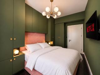 Aura Boutique Diamond 1BR - 2 Balconies - Free Parking - 6